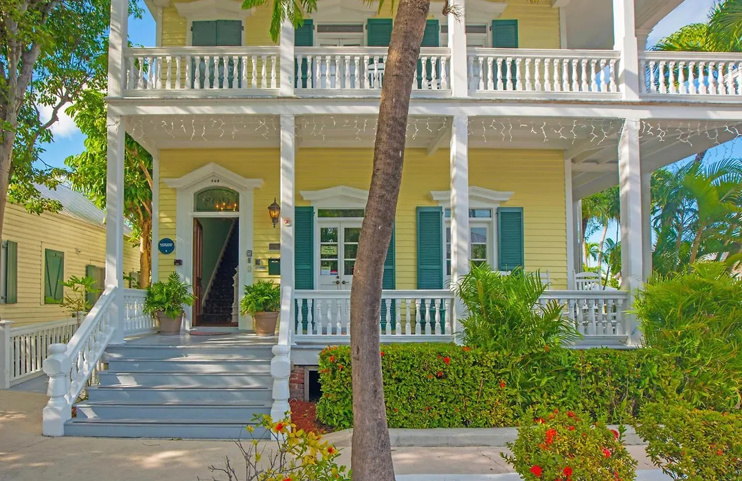 Silver Palms Inn & Historic Homes-1