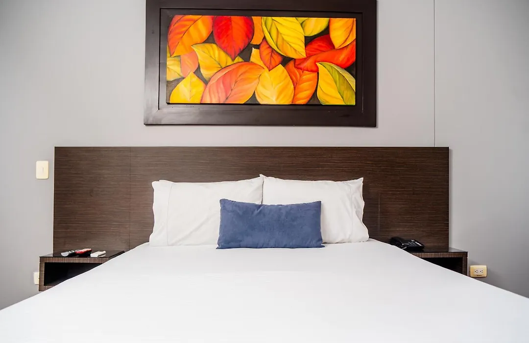 One Sixteen Hotel-1