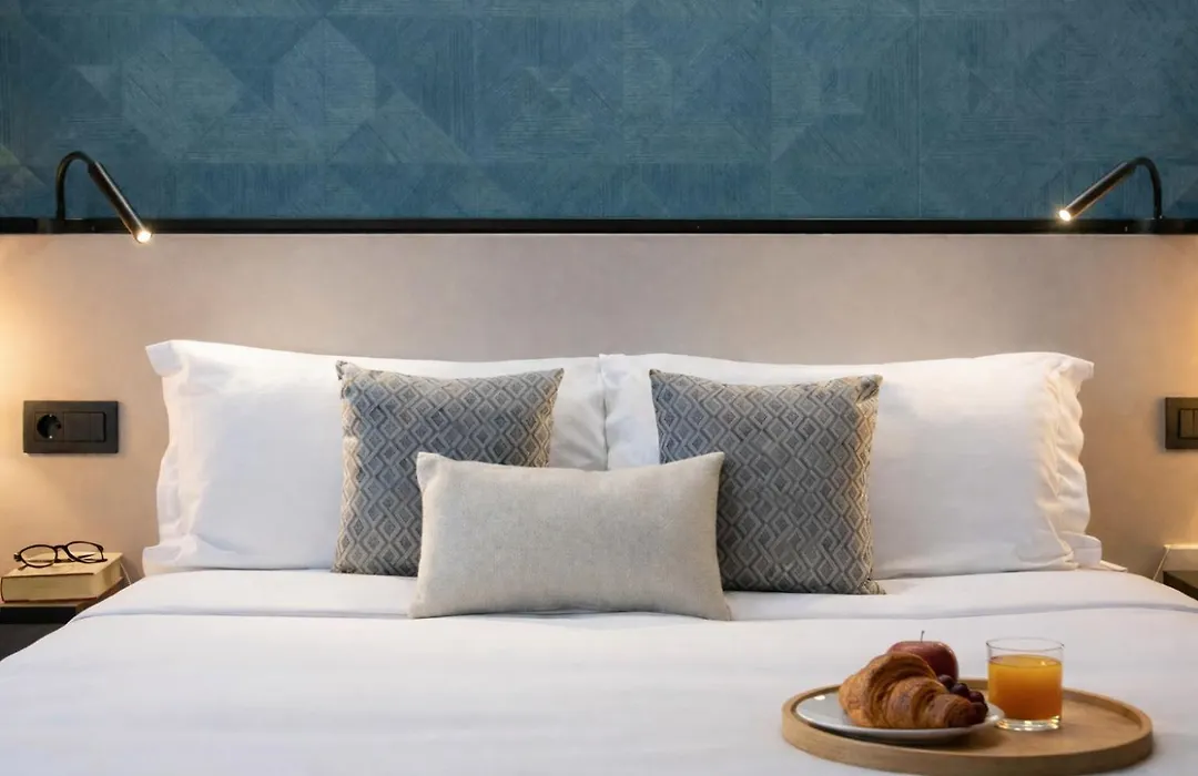 Best Western Plus Opéra Batignolles-1