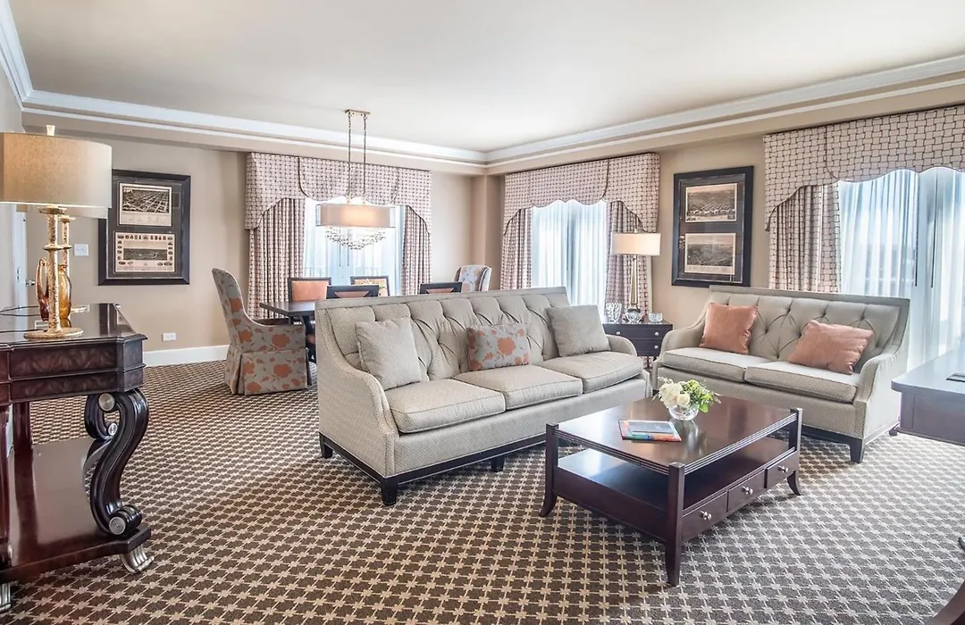 Menger Hotel-1
