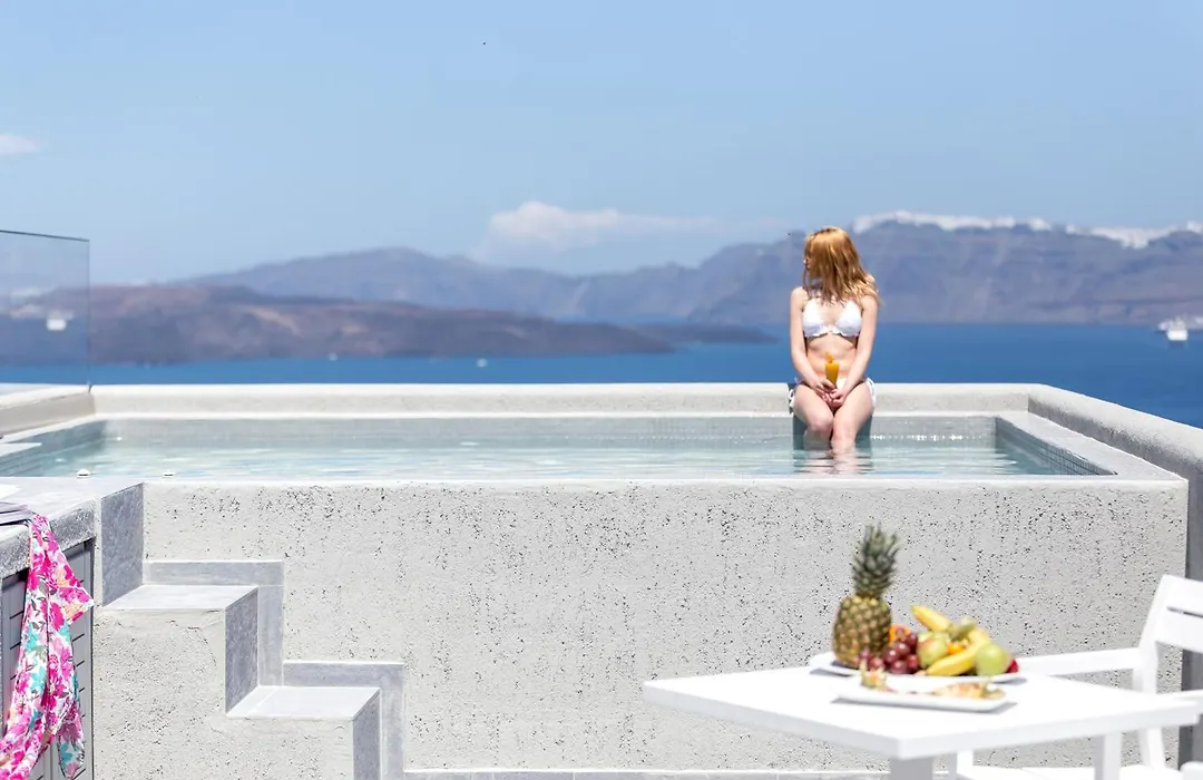 Acroterra Rosa Luxury Suites & Spa-1