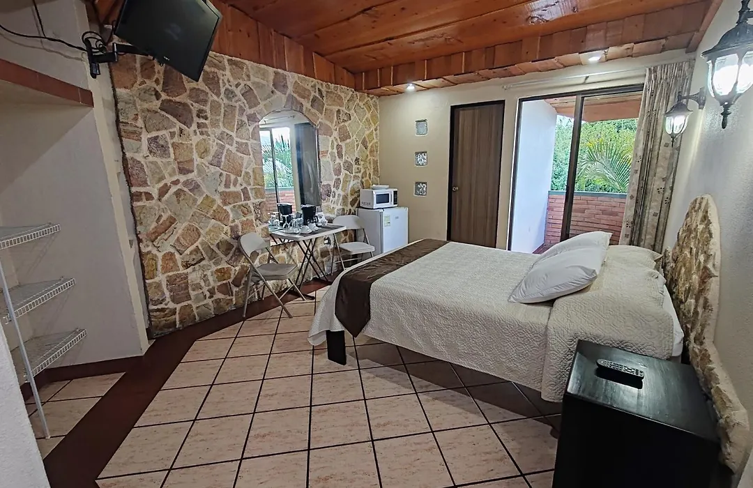 Hotel Cibeles Resort-1