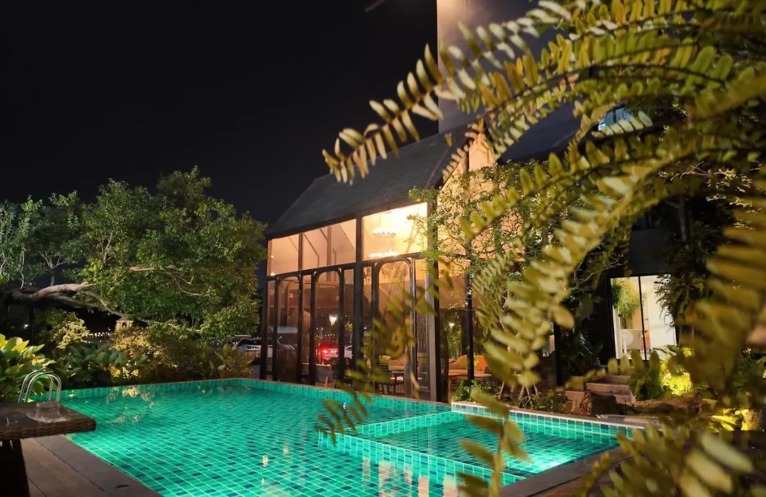 Bangkok Boutique Hotel Future Park Rangsit-1