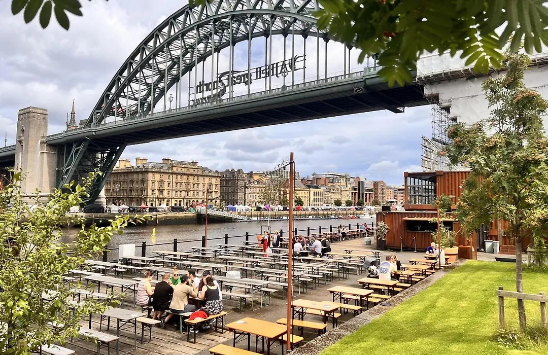 Hilton Newcastle Tyne Bridge-1