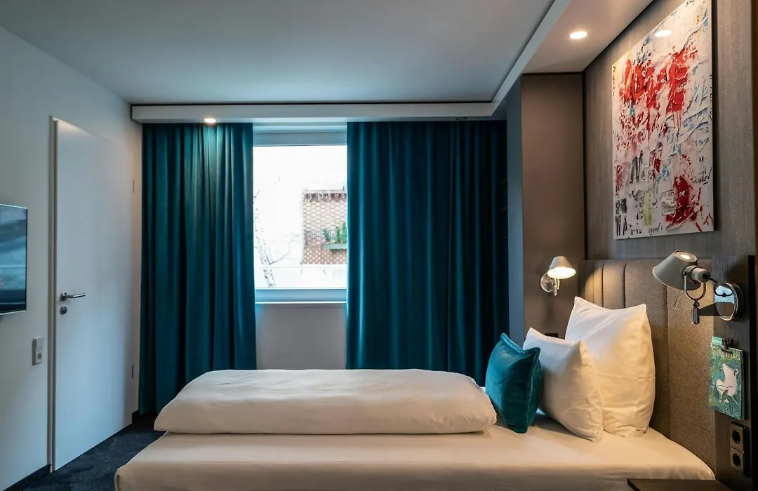 Motel One Berlin Mitte-1