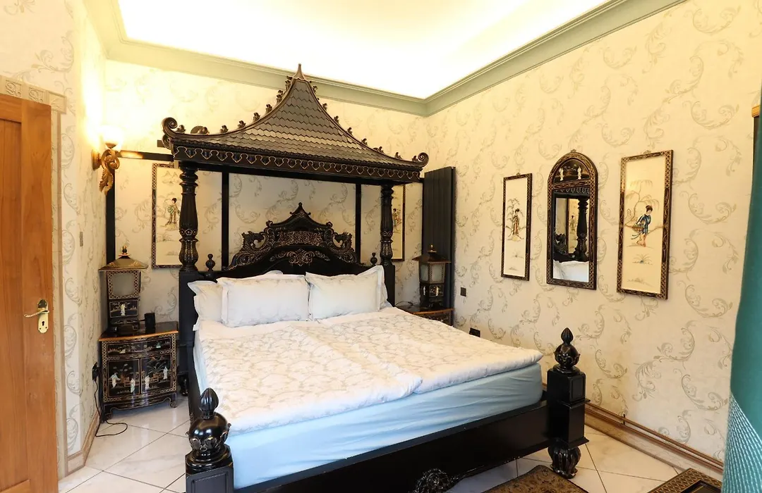 Ferndale Luxury Boutique Bed & Breakfast-1