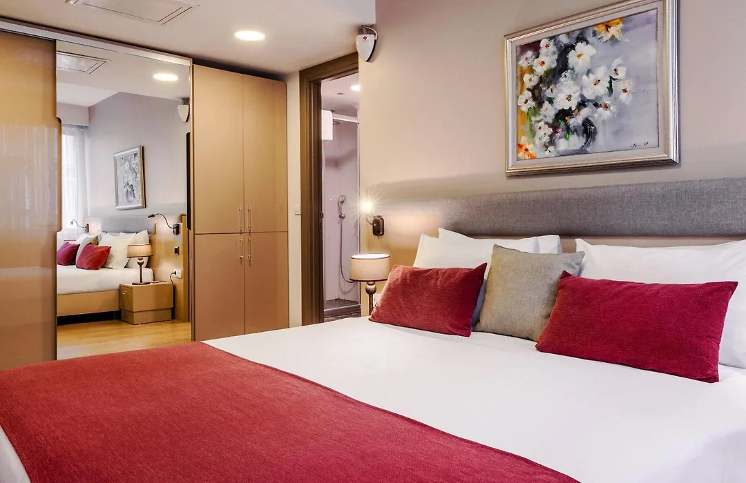 Cheya Besiktas Istanbul Bosphorus City Center Hotel & Suites-1