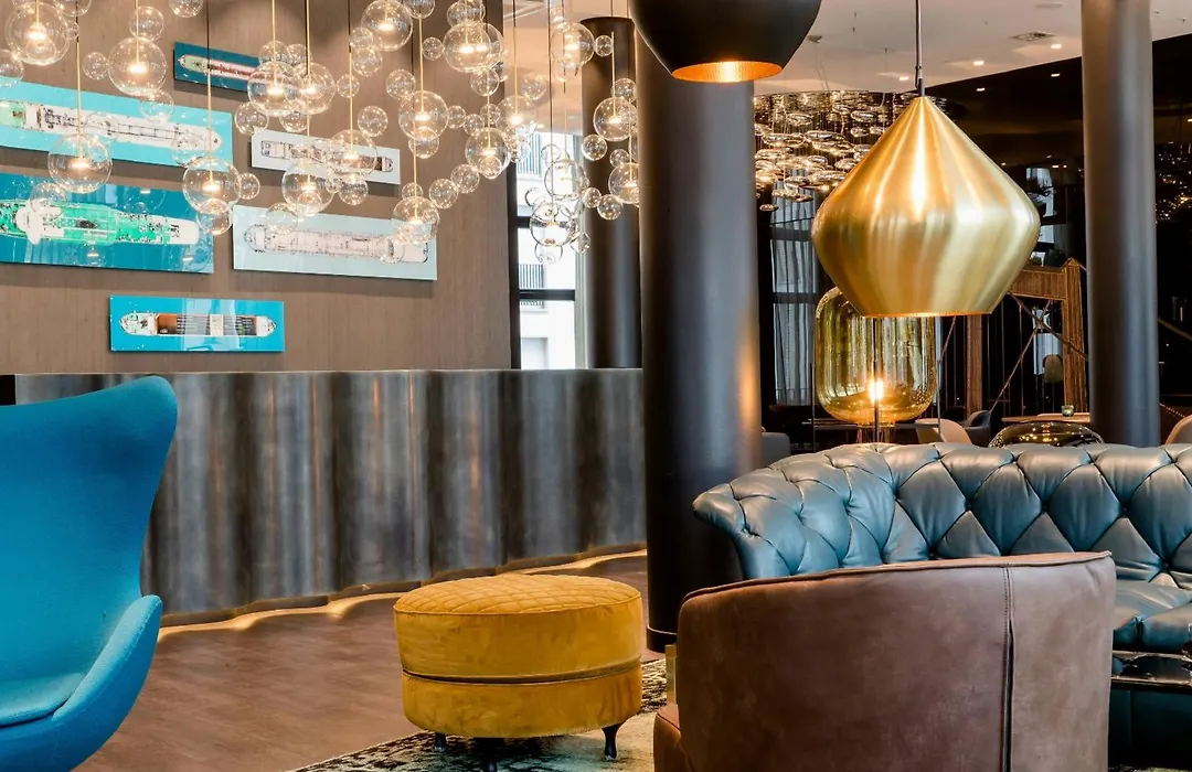 Motel One Koeln-Altstadt-1
