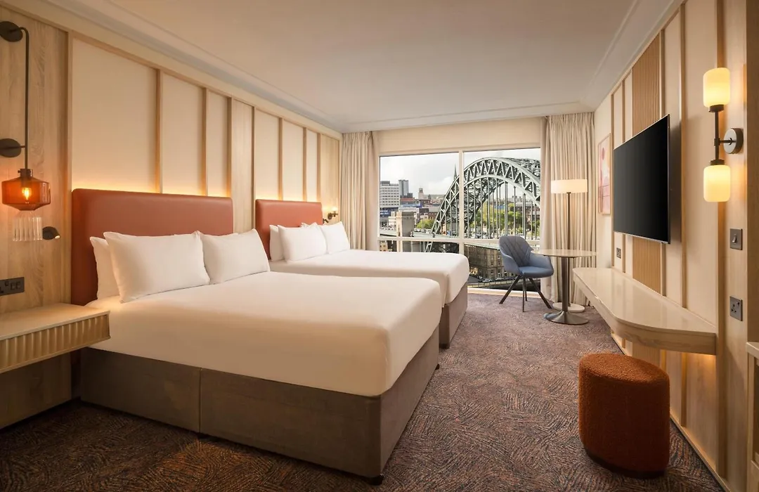 Hilton Newcastle Tyne Bridge-1