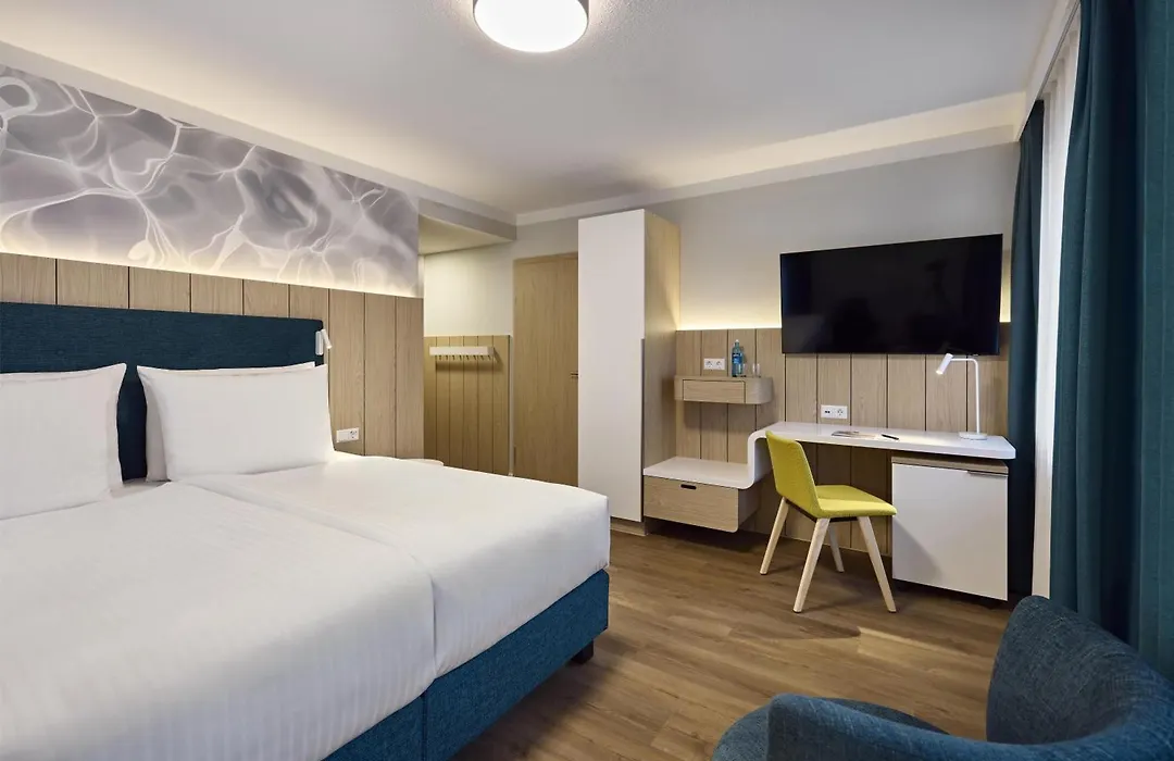 Dorint Parkhotel Jordanbad-1