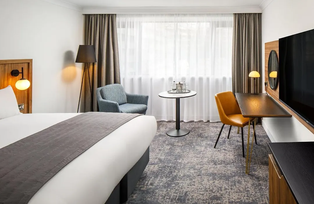 Crowne Plaza Manchester Airport By Ihg-1