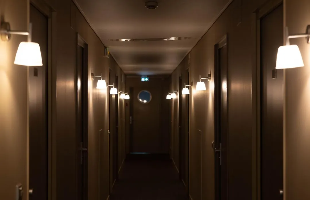 Hotel Du Lac-1