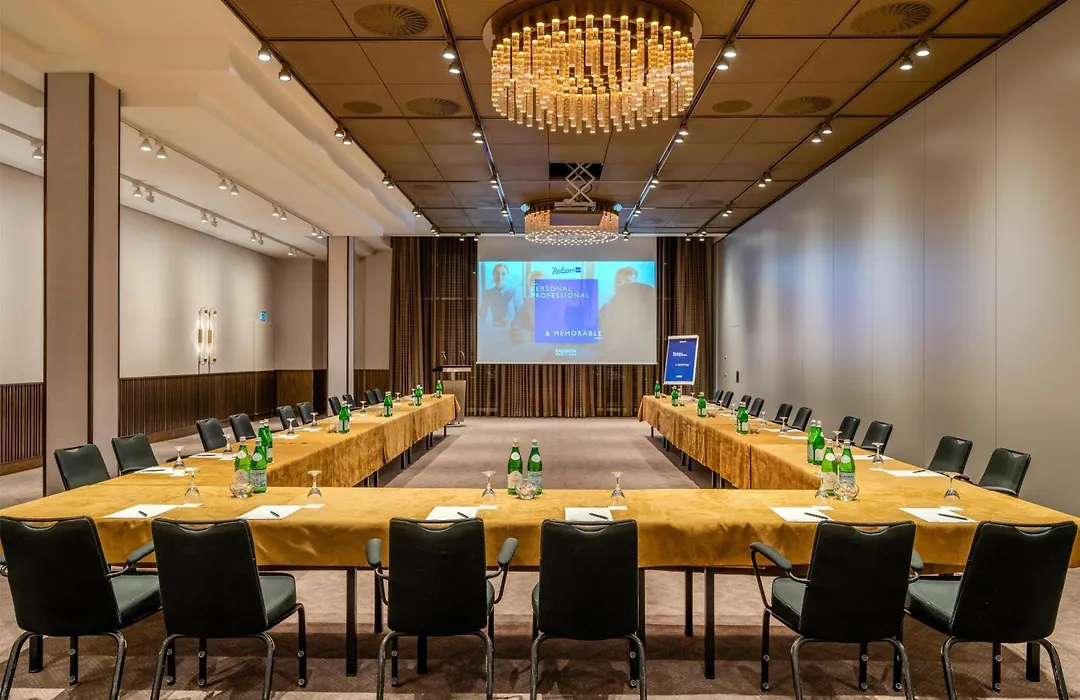 Radisson Blu Senator Hotel, Luebeck-1