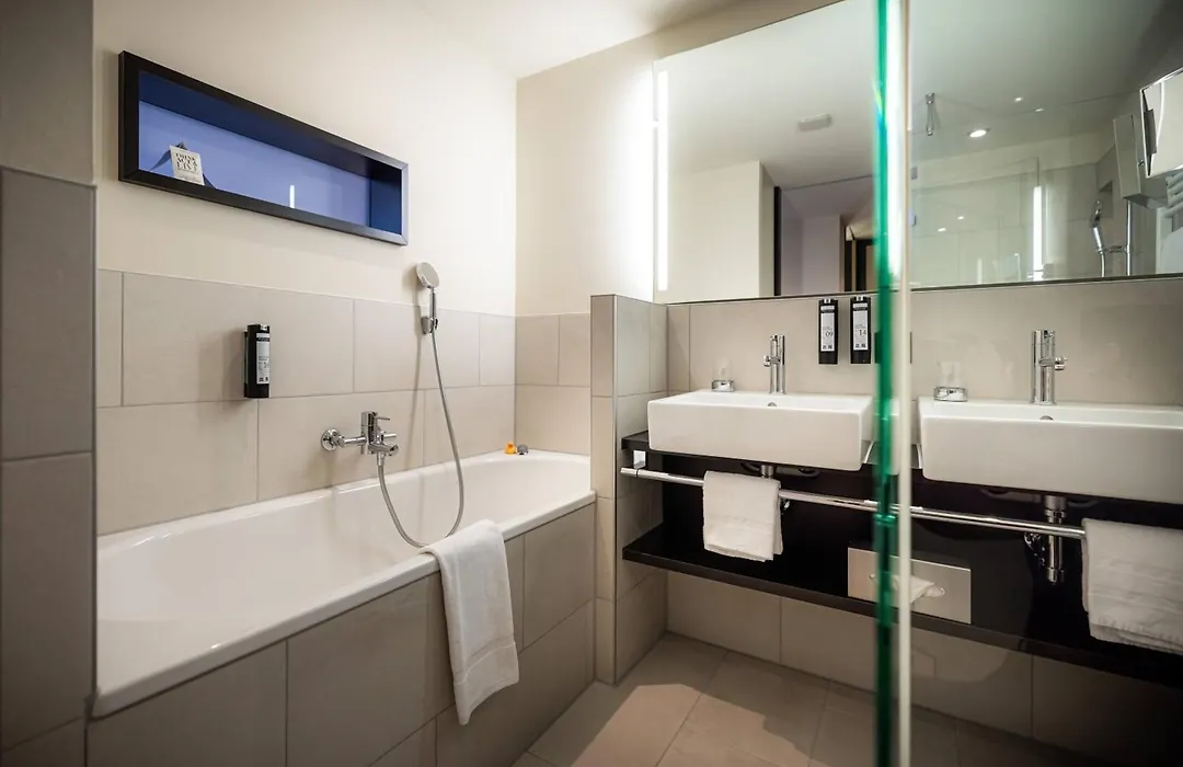 Hotel Seepark Thun-1