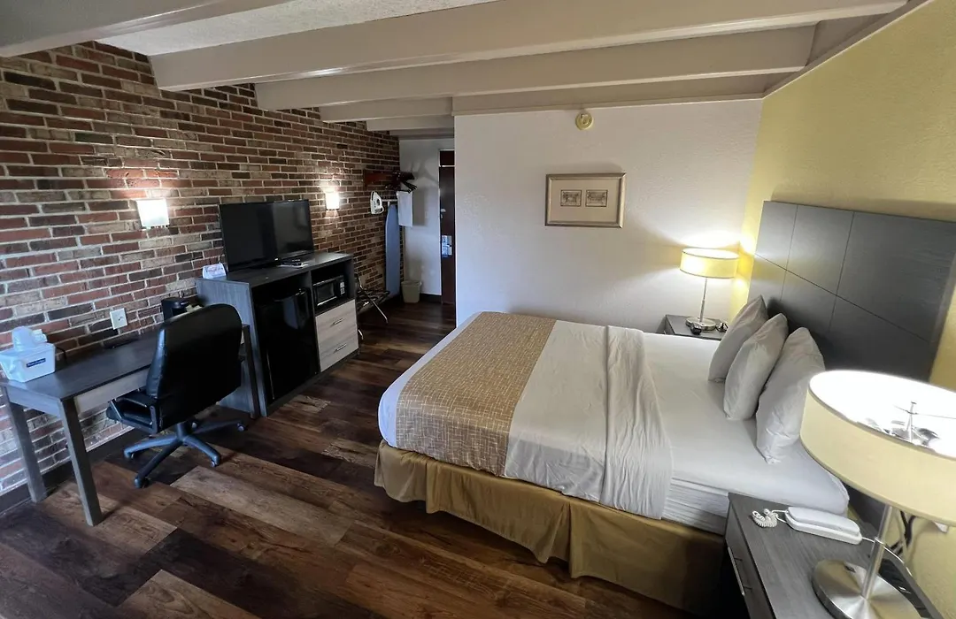 Travelodge By Wyndham Wytheville-1