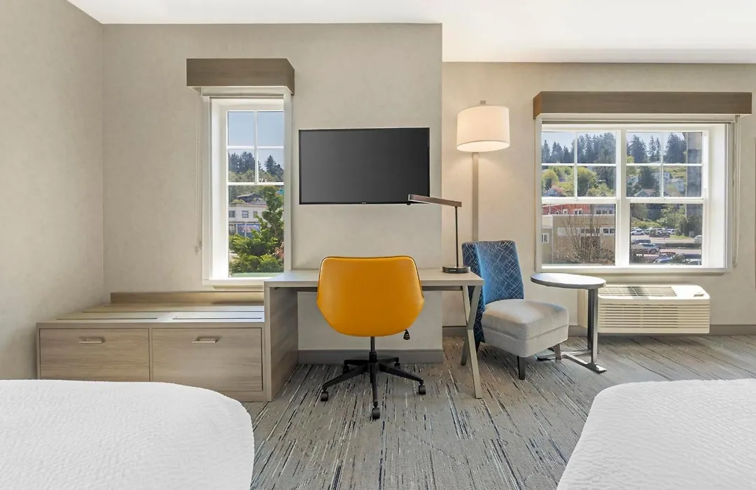 Holiday Inn Express Hotel & Suites Astoria By Ihg-1