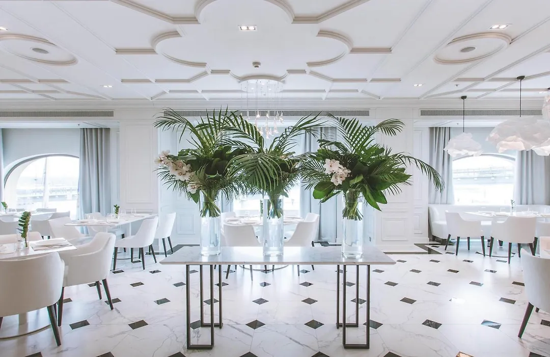 Fairmont Grand Hotel Kyiv-1