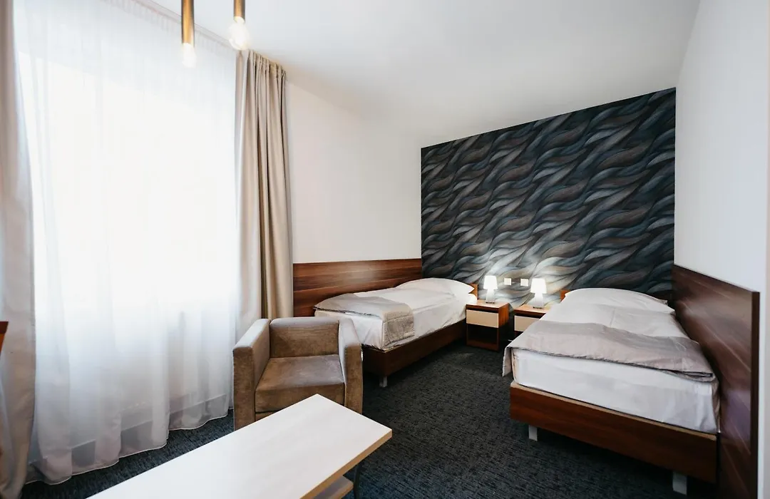 Hotel Color-1