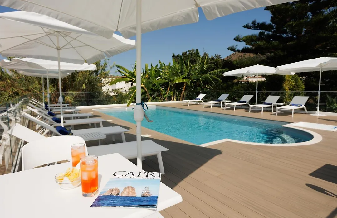Hotel Bussola-1