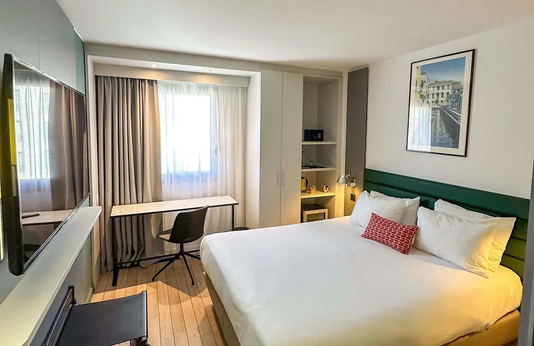 Mercure Ajaccio-1