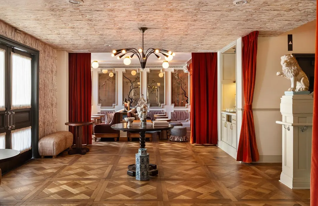 The Hotel Lili-1