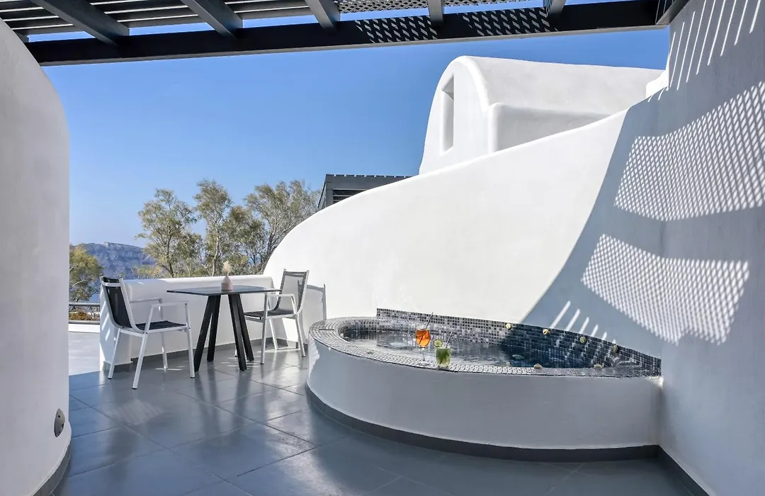 Oia Suites-1