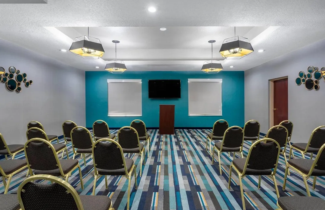 La Quinta By Wyndham Tampa Central-1