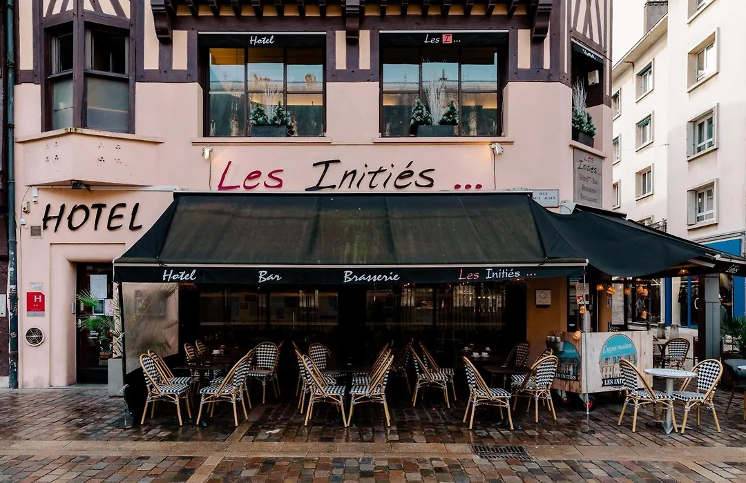 Les Initiés-1