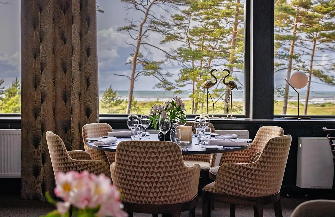 Hotel Riviera Strand-1