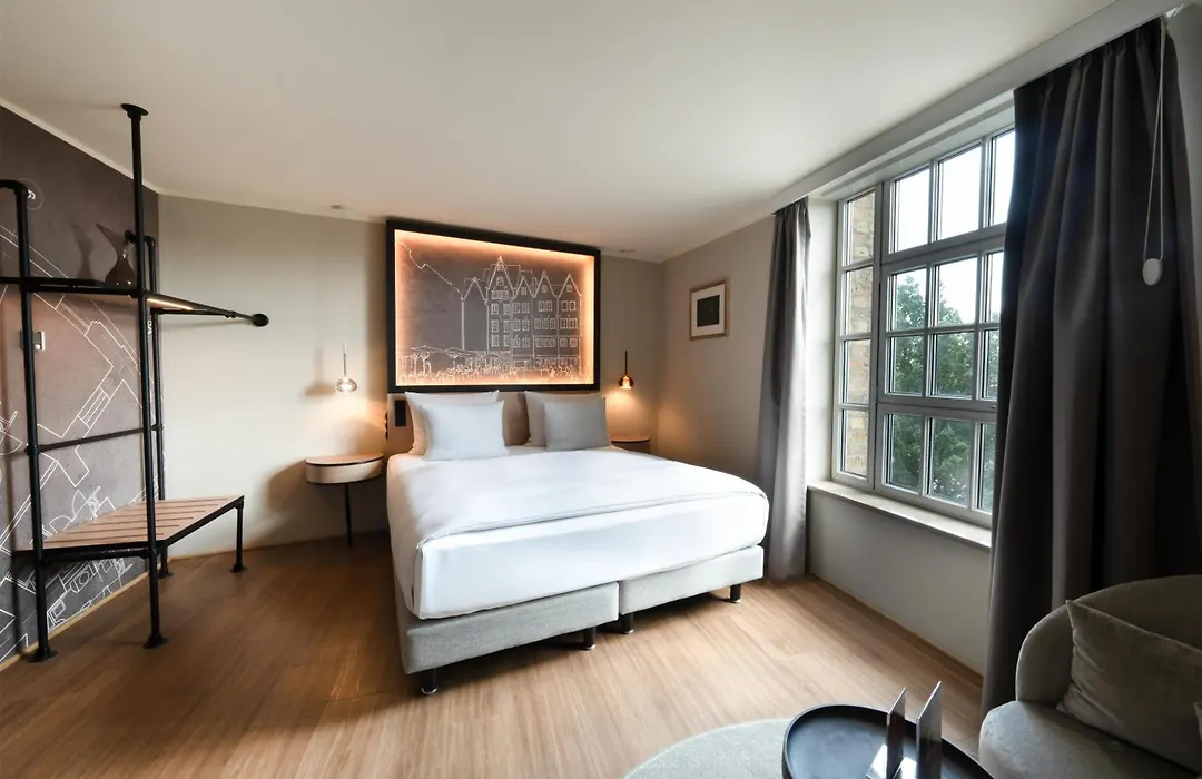 Wasserturm Hotel Cologne, Curio Collection By Hilton-1