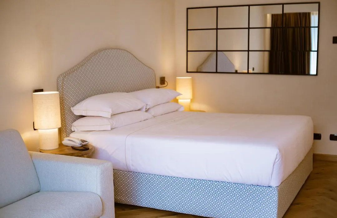 Hotel Mercedes-1