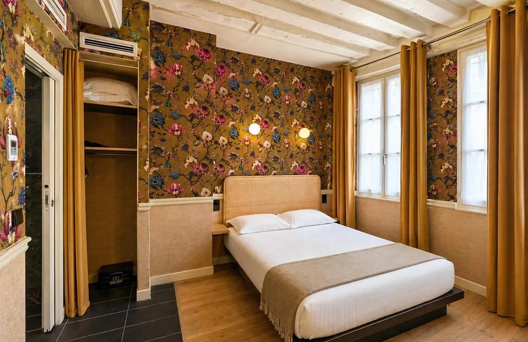 Hotel De Notre-Dame-1