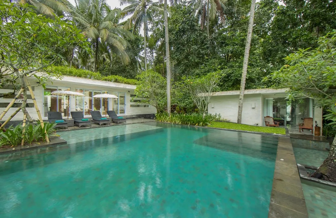 Kelapa Retreat And Spa-1
