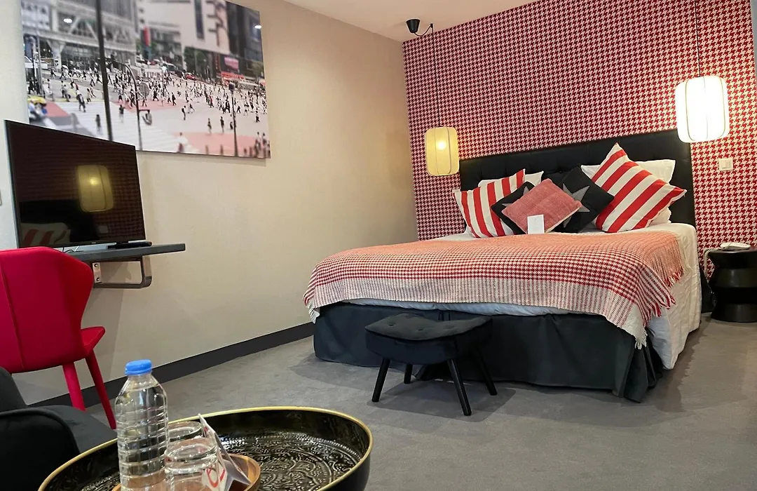 Ze Hotel-1