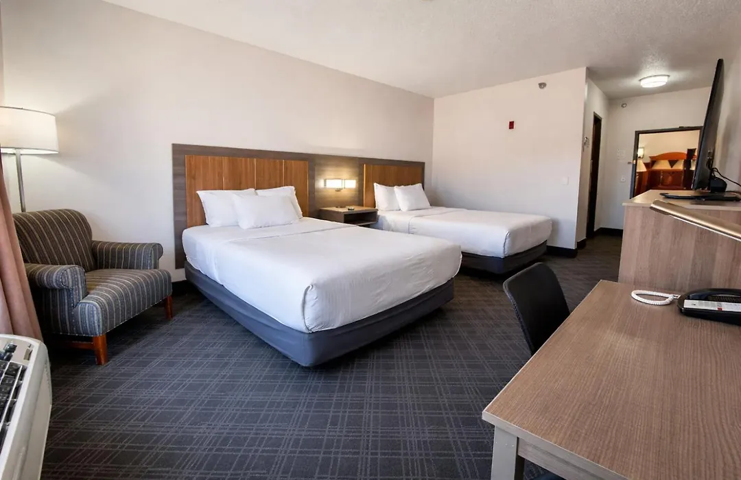 Stay Usa Hotel And Suites-1