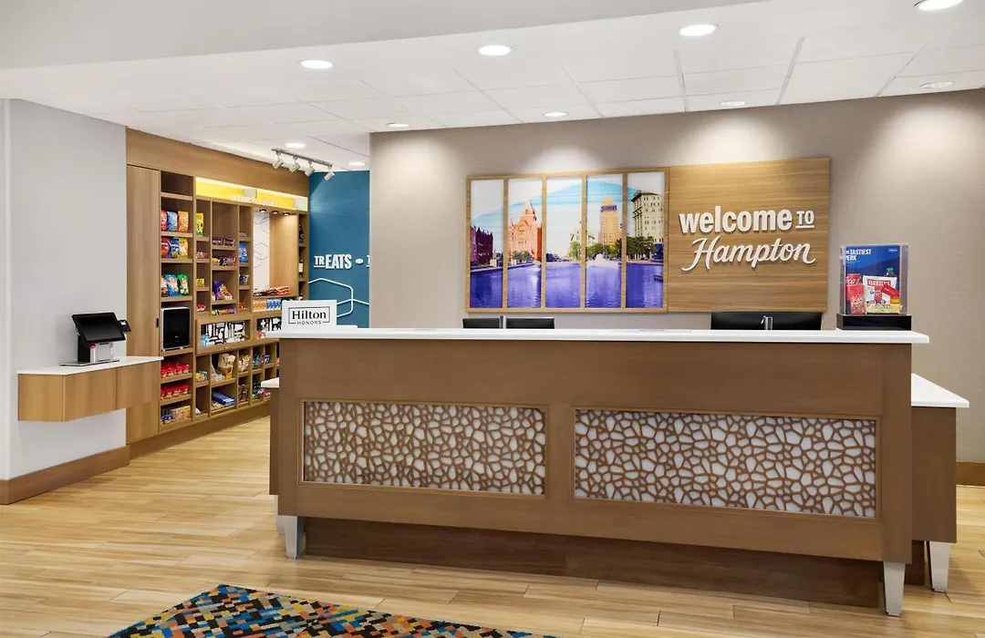 Hampton Inn & Suites Syracuse North Airport Area-1