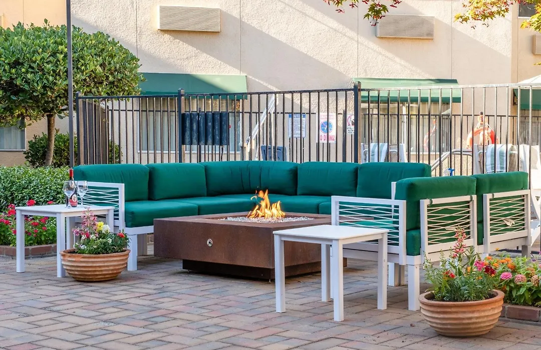 Holiday Inn Auburn By Ihg-1