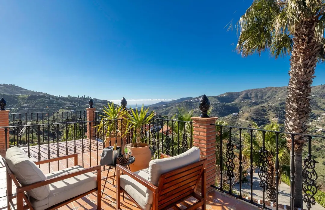 Malaga Hills Boutique Wellness And Hikers Eco-Hotel Adults Only-1