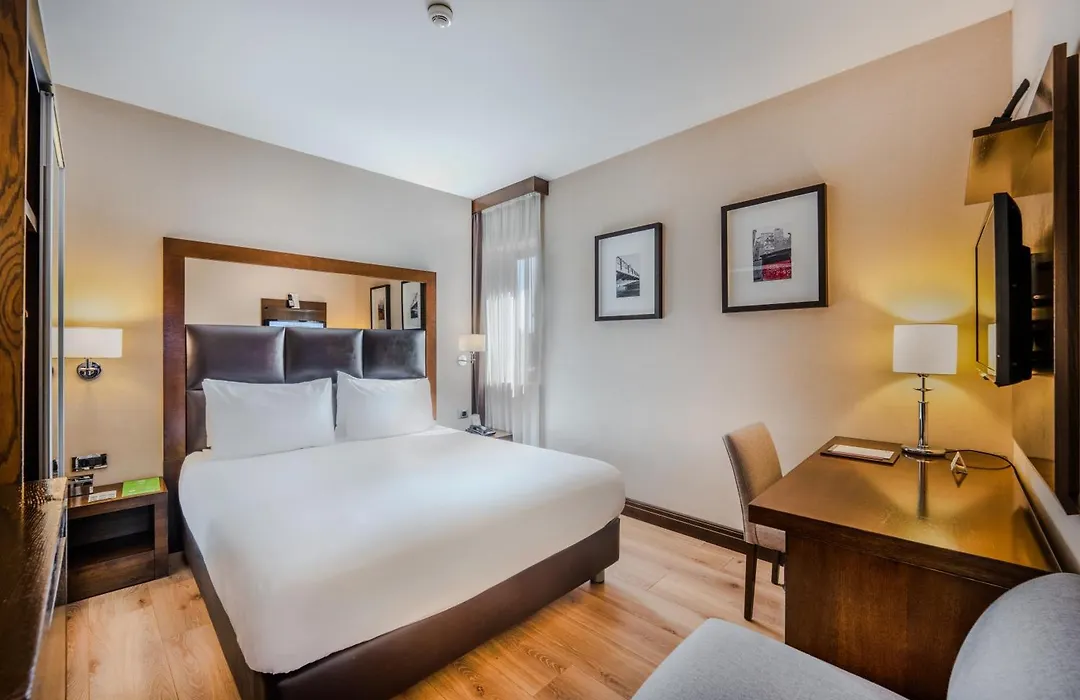 Midtown Hotel-1