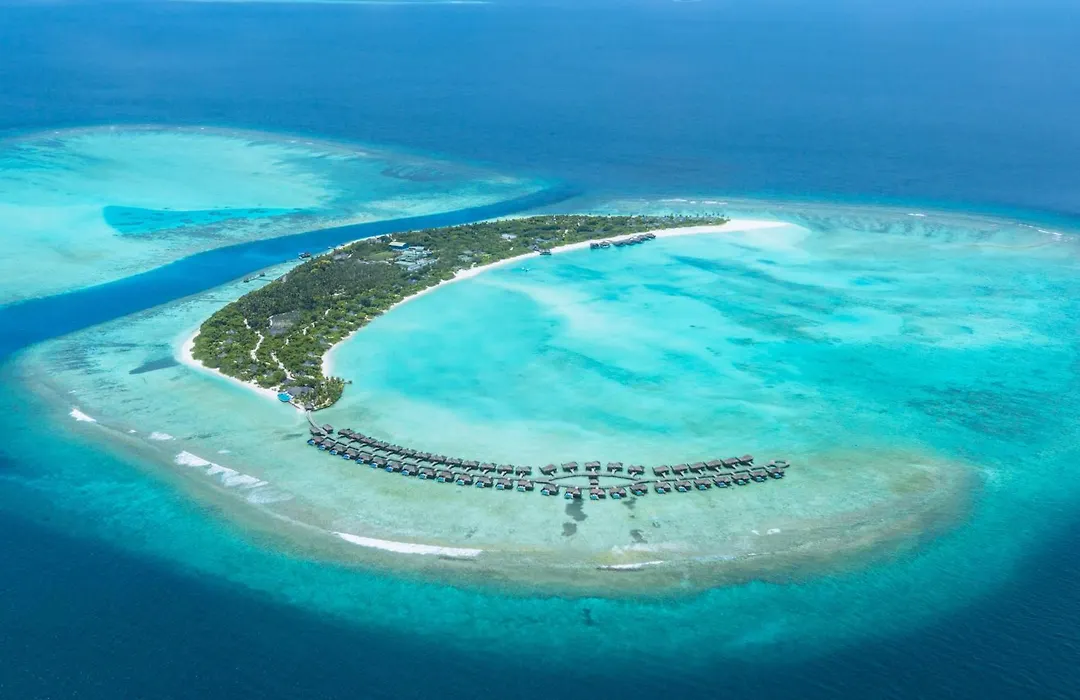 Hideaway Beach Resort & Spa - Complimentary Return Shared Seaplane Or Domestic Flight For Two Guests For A Minimum Of 7 Nights Or More For Stays Until 30Th September 2026-1