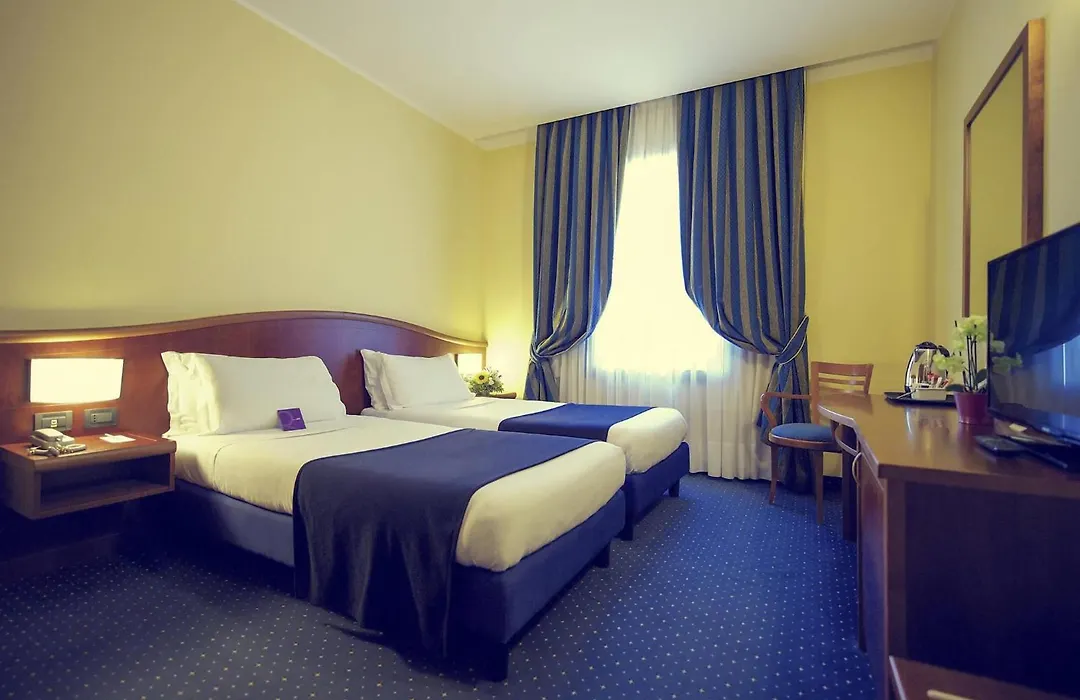 Mercure Genova San Biagio-1