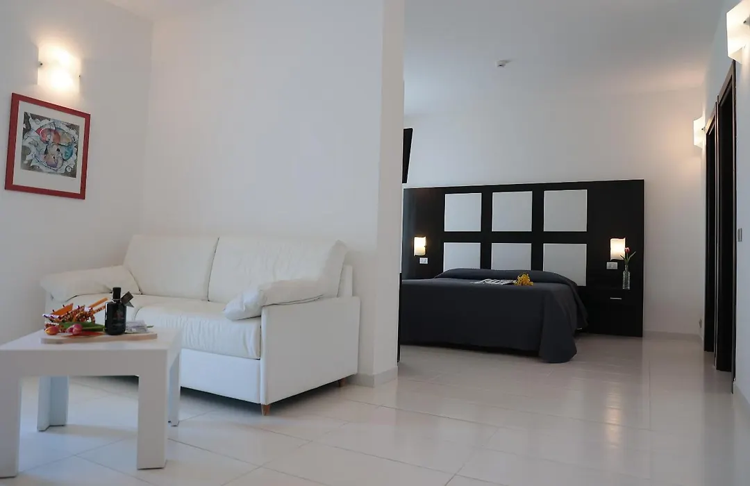Hotel Admeto-1