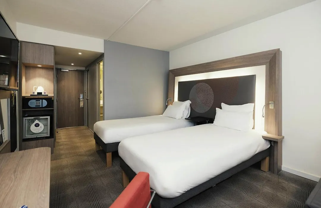 Novotel Clermont-Ferrand-1