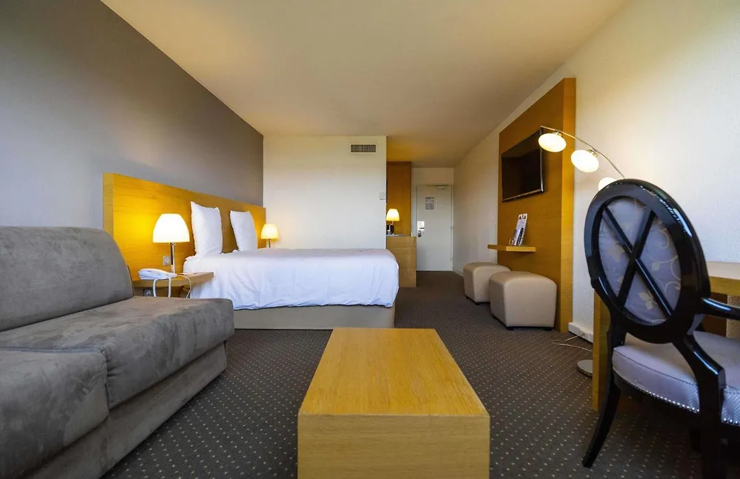 Mercure Bordeaux Lac-1