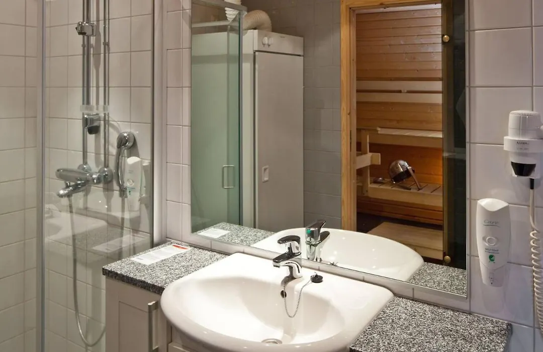 Lapland Hotels Riekonlinna-1