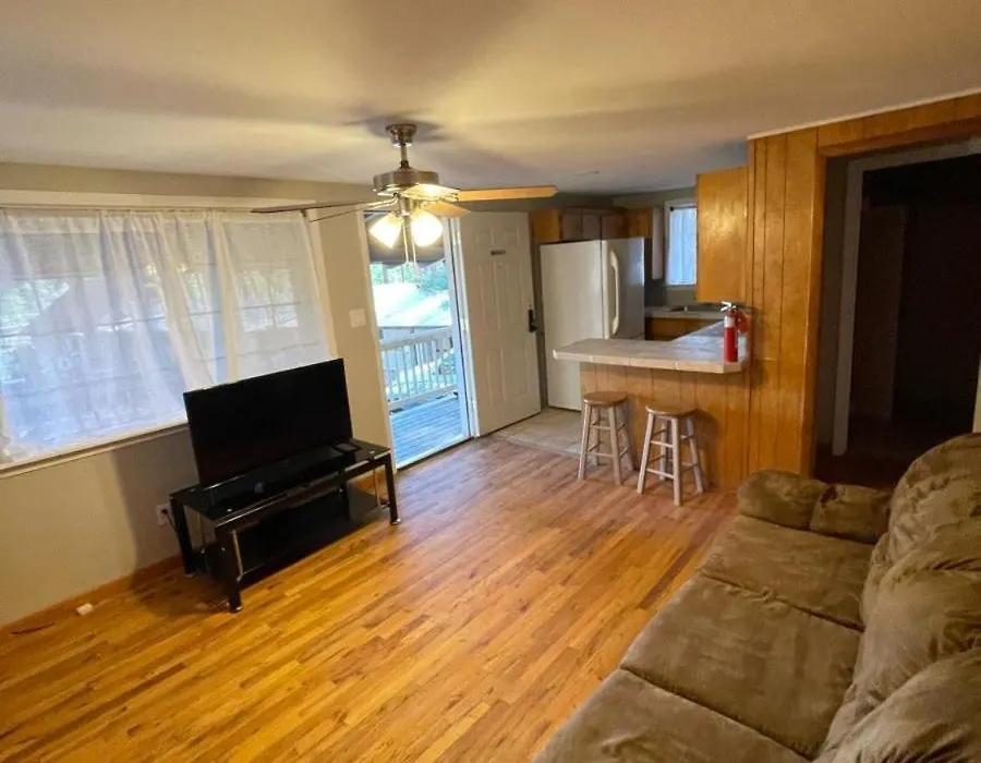 Pinetop Studio Suites-1