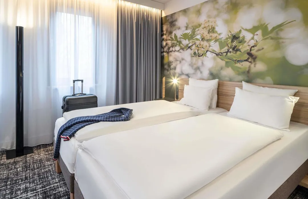 Novotel Suites Wien City Donau-1