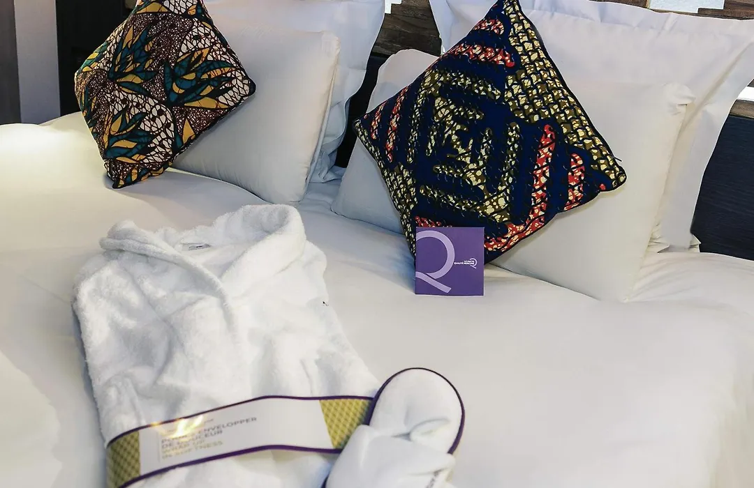 Mercure Bordeaux Aeroport-1
