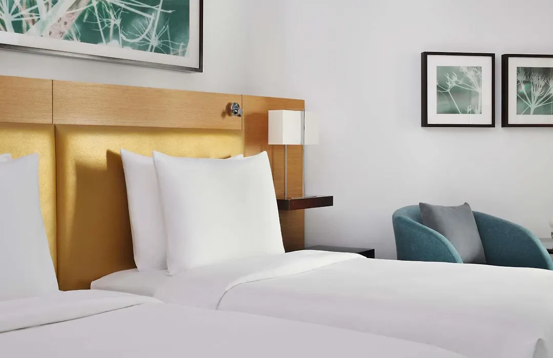 Moevenpick Hotel Jumeirah Beach-1