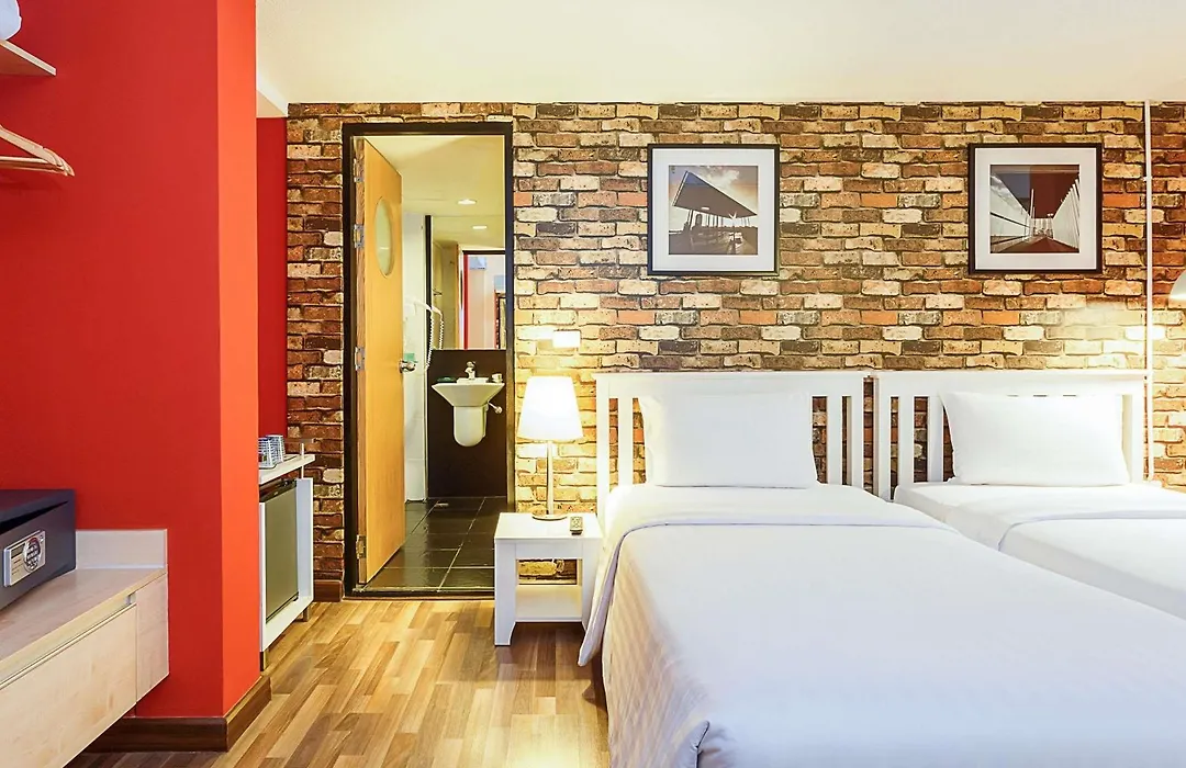 Ibis Styles Chiang Mai-1